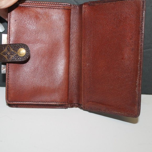 Authentic Louis Vuitton Kiss-lock French Compact Wallet Clutch - Picture 7 of 16